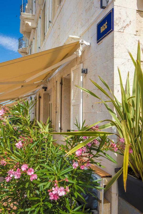 Olife Guesthouse Milna  Dış mekan fotoğraf