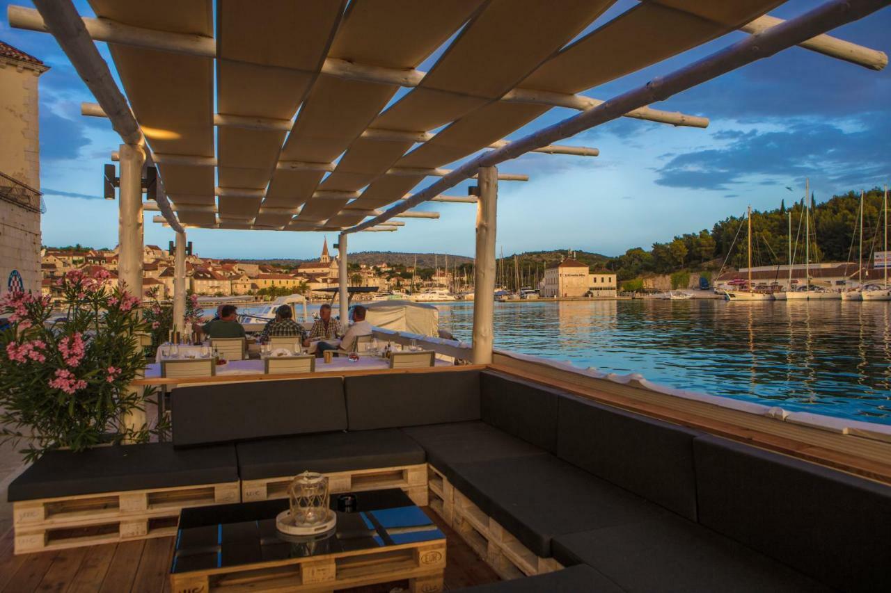 Olife Guesthouse Milna  Dış mekan fotoğraf